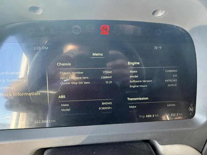 2022 Peterbilt 579 — photo 12