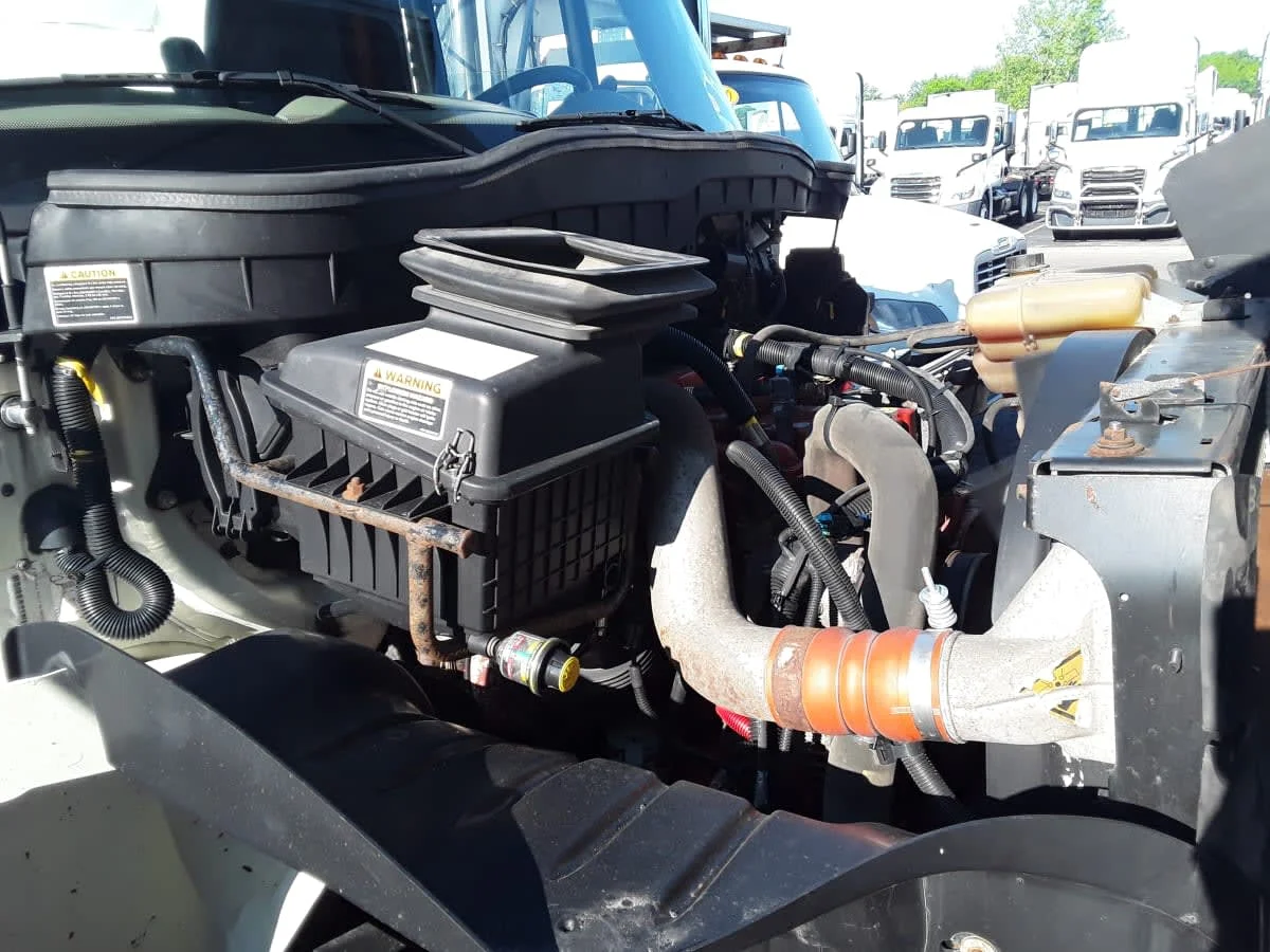 2019 International in Hilliard, OH — photo 8
