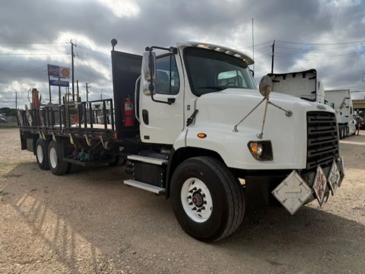 2020 Freightliner 114SD in Converse, TX
