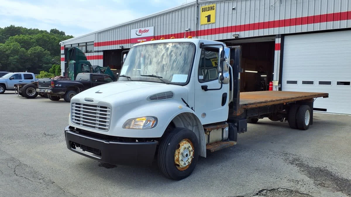 2018 Freightliner M2 106