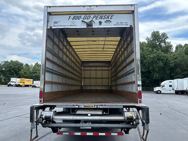 2022 Freightliner eM2 in Forest Park, GA — photo 8