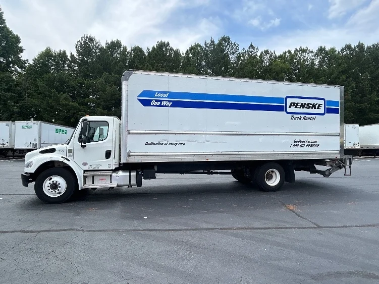 2022 Freightliner eM2 in Forest Park, GA — photo 4