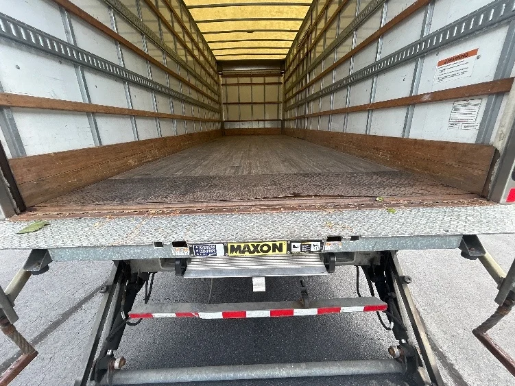2022 Freightliner eM2 in Forest Park, GA — photo 10