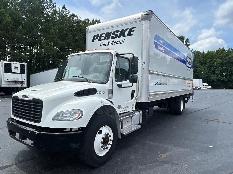 2022 Freightliner eM2 in Forest Park, GA — photo 3