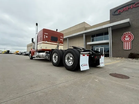 2027 Kenworth W900 in Omaha, NE — photo 8