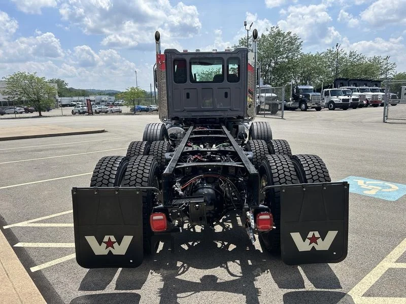2026 Western Star 49X in Pittsburgh, PA — photo 4