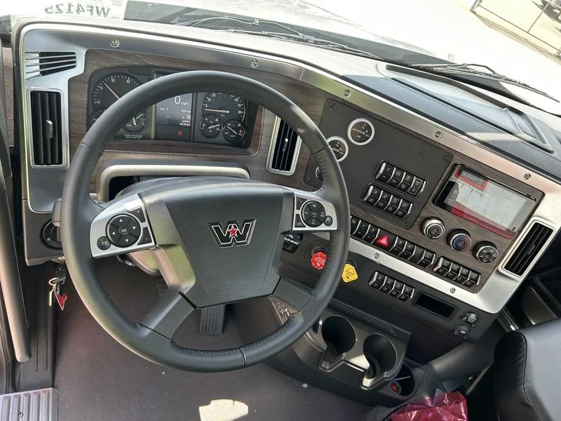 2026 Western Star 49X in Pittsburgh, PA — photo 11