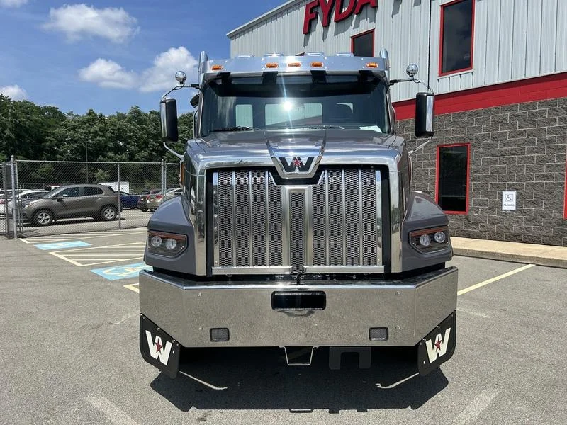 2026 Western Star 49X in Pittsburgh, PA — photo 9