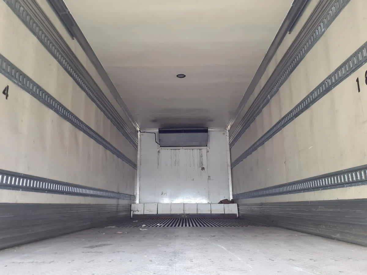 2019 Freightliner M2 106 in Miami, FL — photo 9