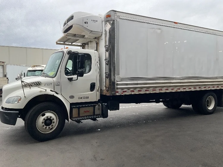 2019 Freightliner M2 106 in Fontana, CA — photo 4