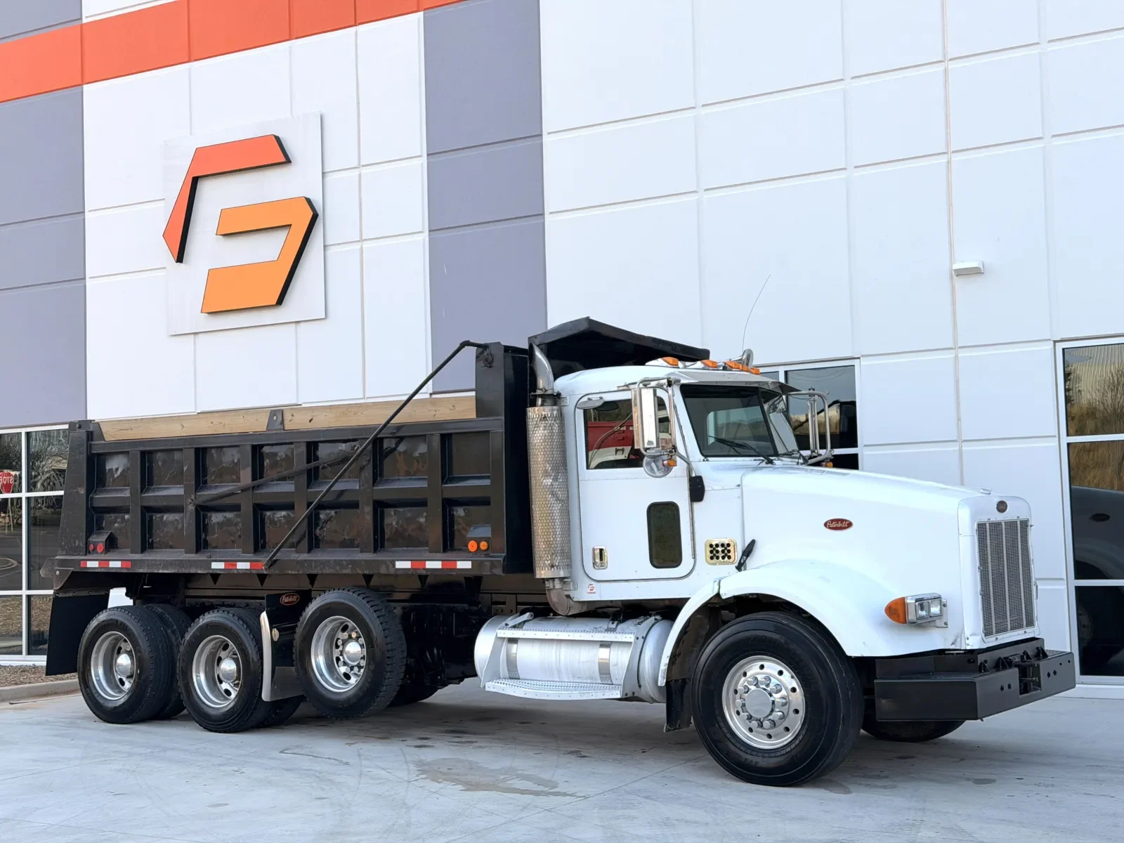 2006 Peterbilt in Greer, SC — photo 2