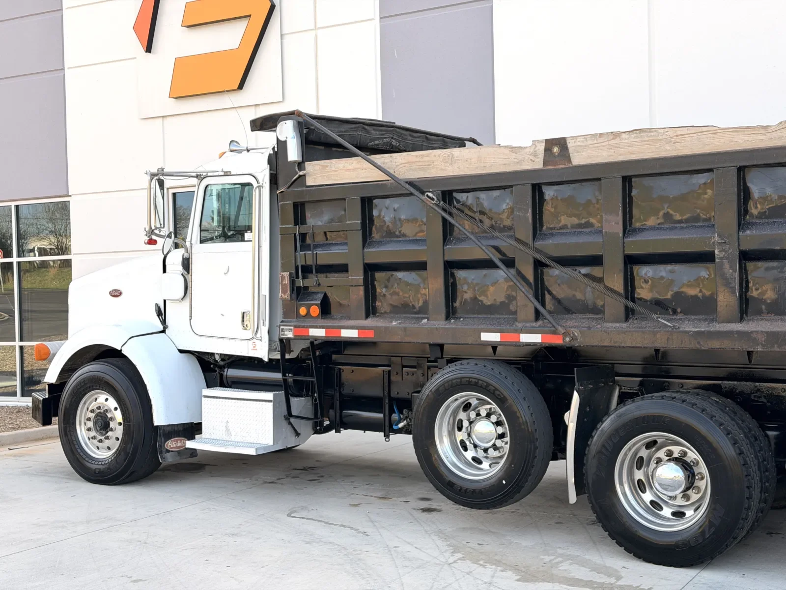 2006 Peterbilt in Greer, SC — photo 9