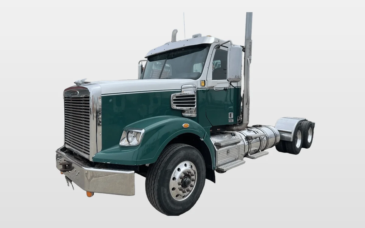 2019 Freightliner 122SD - image 1