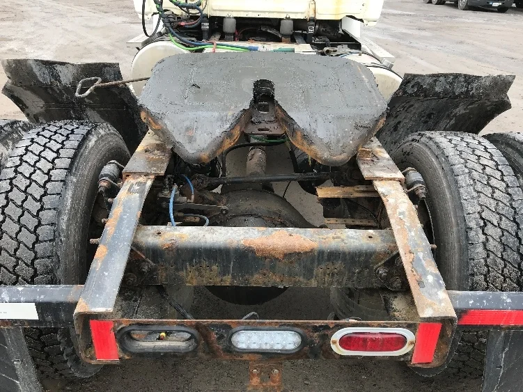 2018 Freightliner Cascadia - image 6