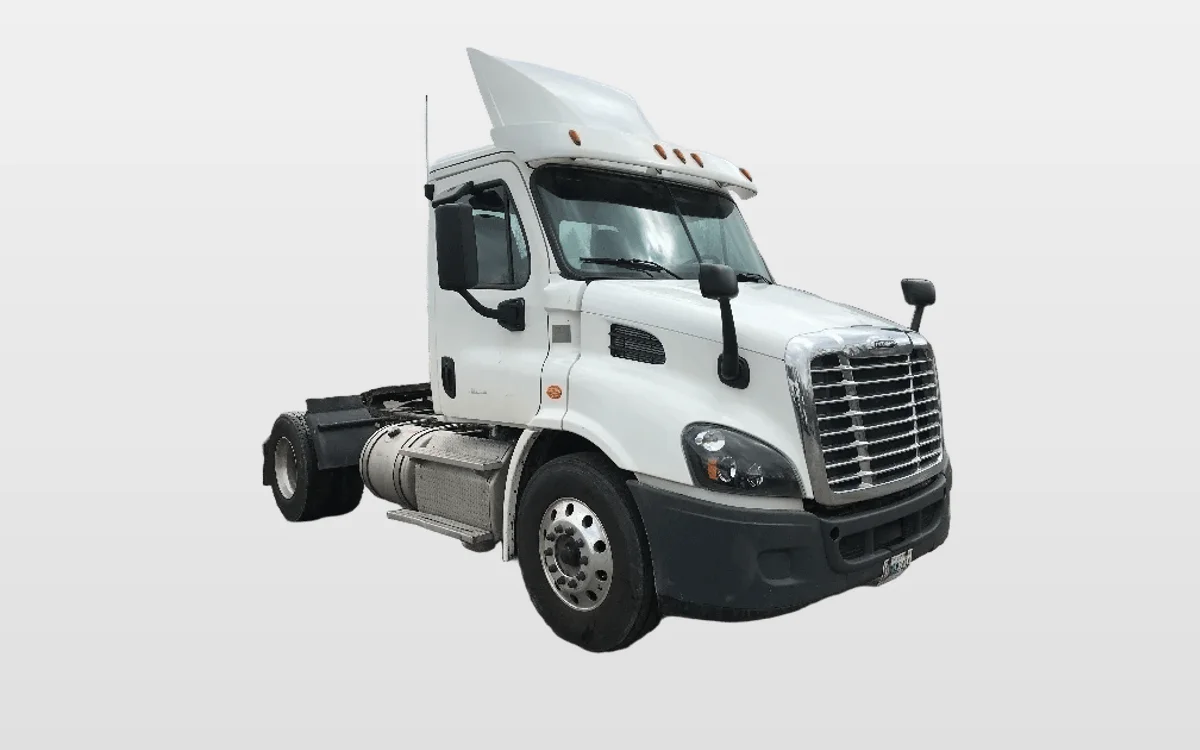 2018 Freightliner - image 1