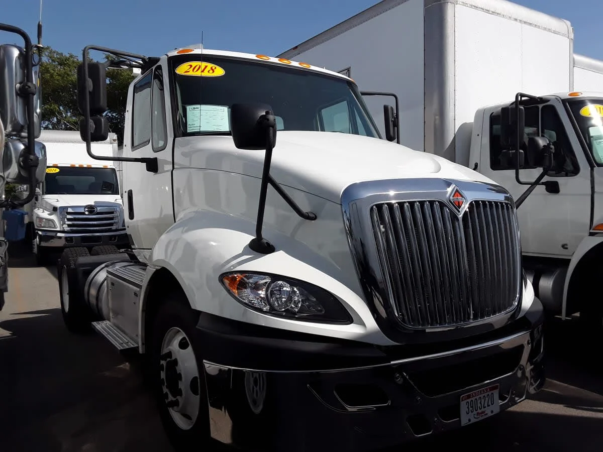 2018 International ProStar - image 3