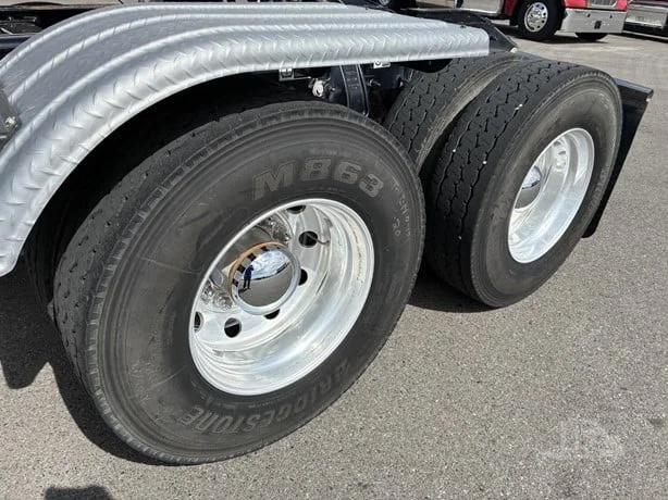 2023 Peterbilt 567 in Idaho Falls, ID — photo 10