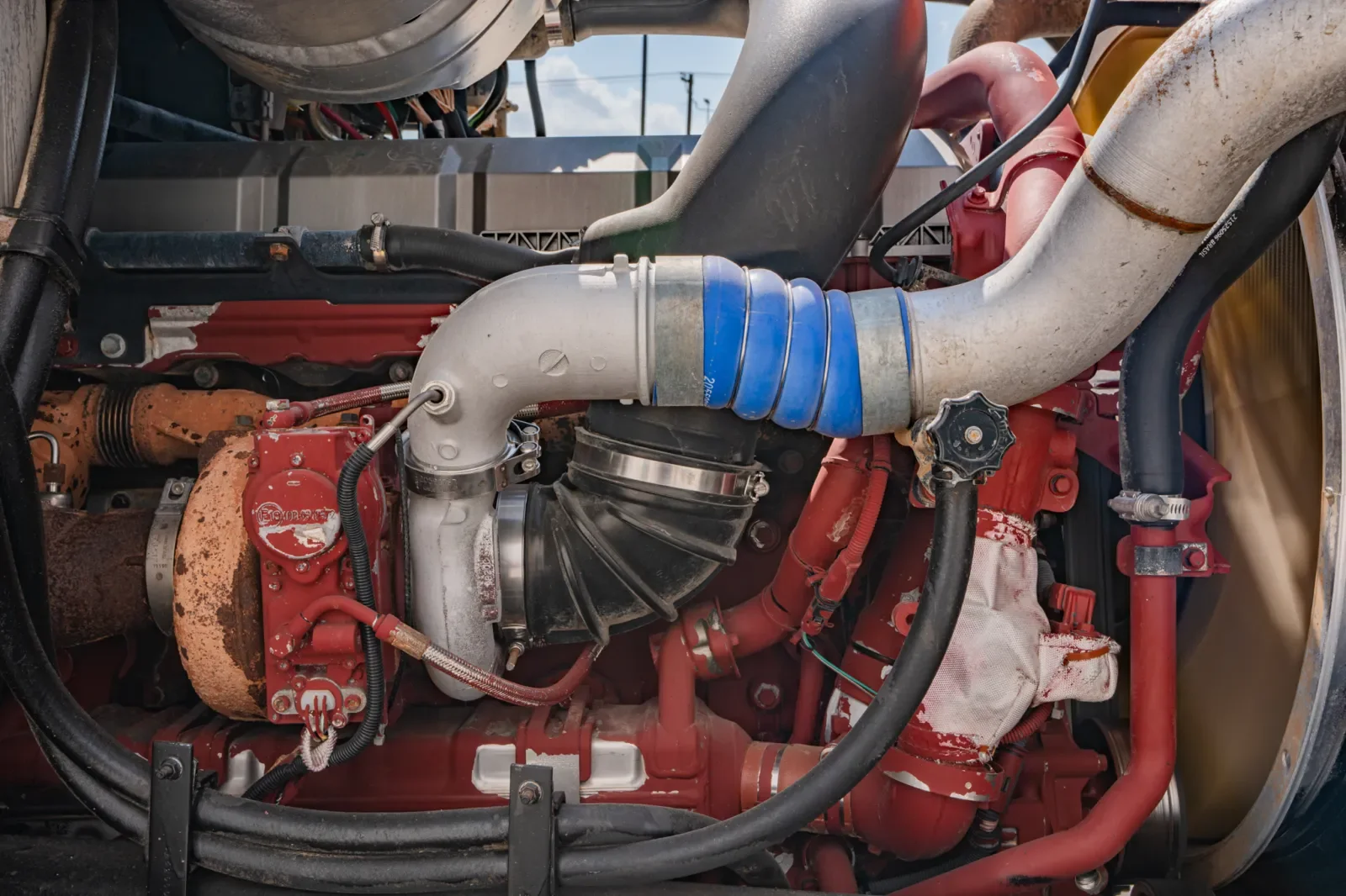 2015 Mack Pinnacle in Hutchins, TX — photo 13