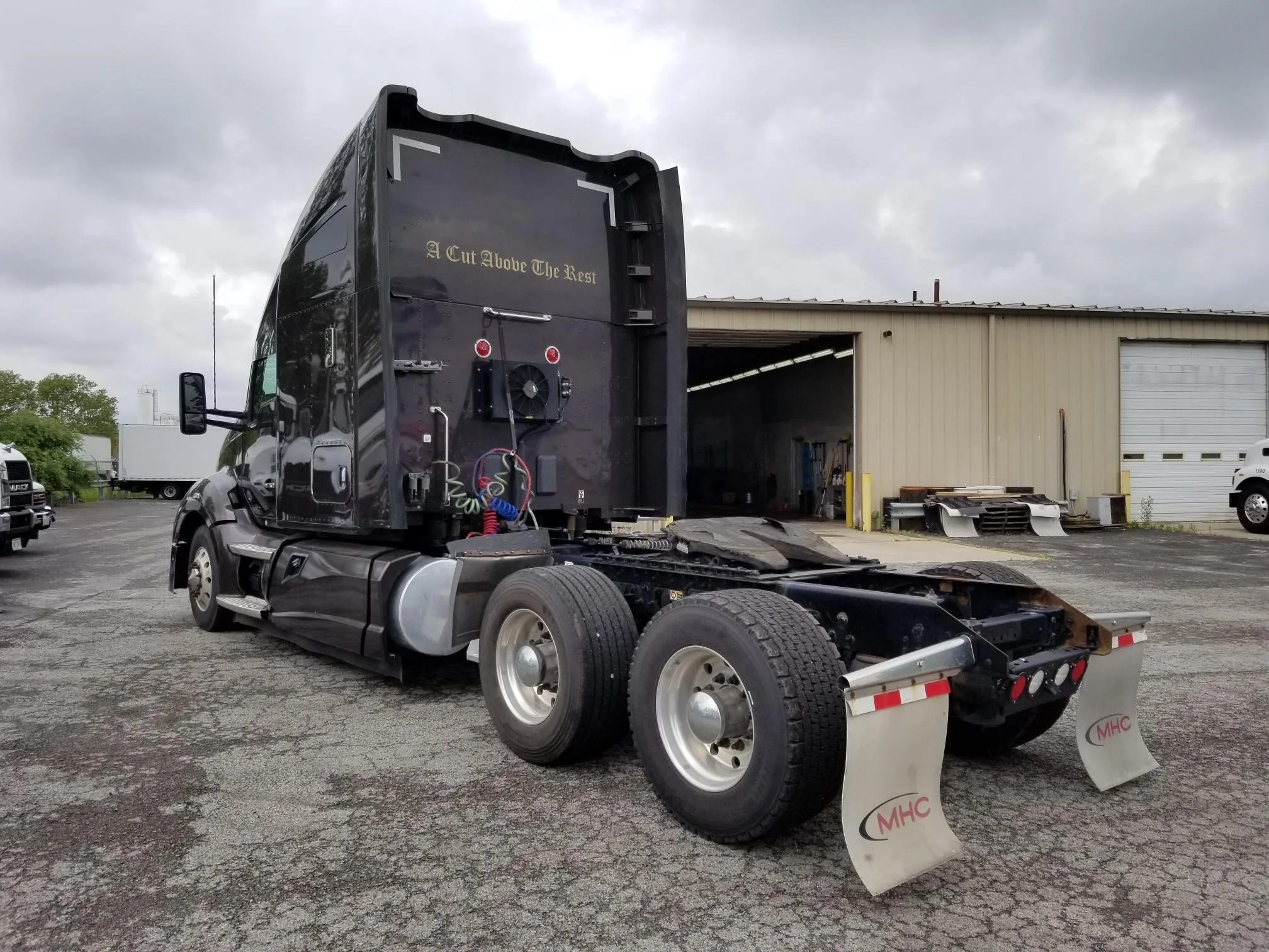 2015 Kenworth T680 in Findlay, OH — photo 3