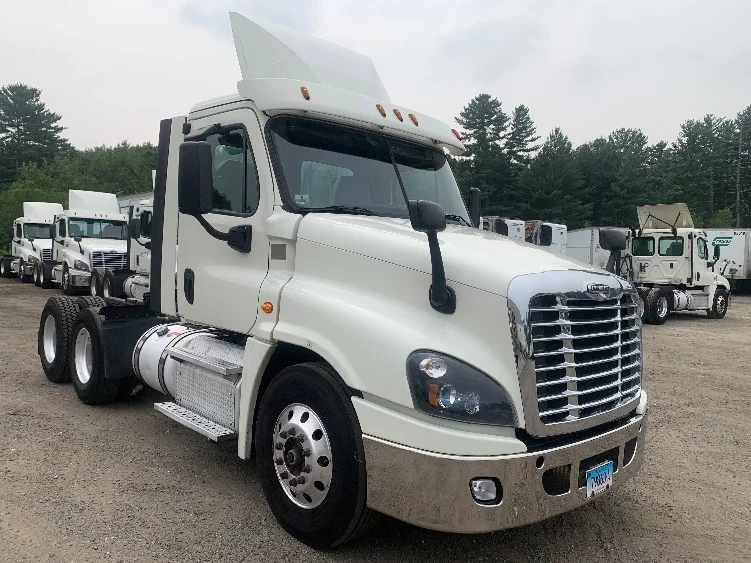 2019 Freightliner Cascadia in Franklin, MA