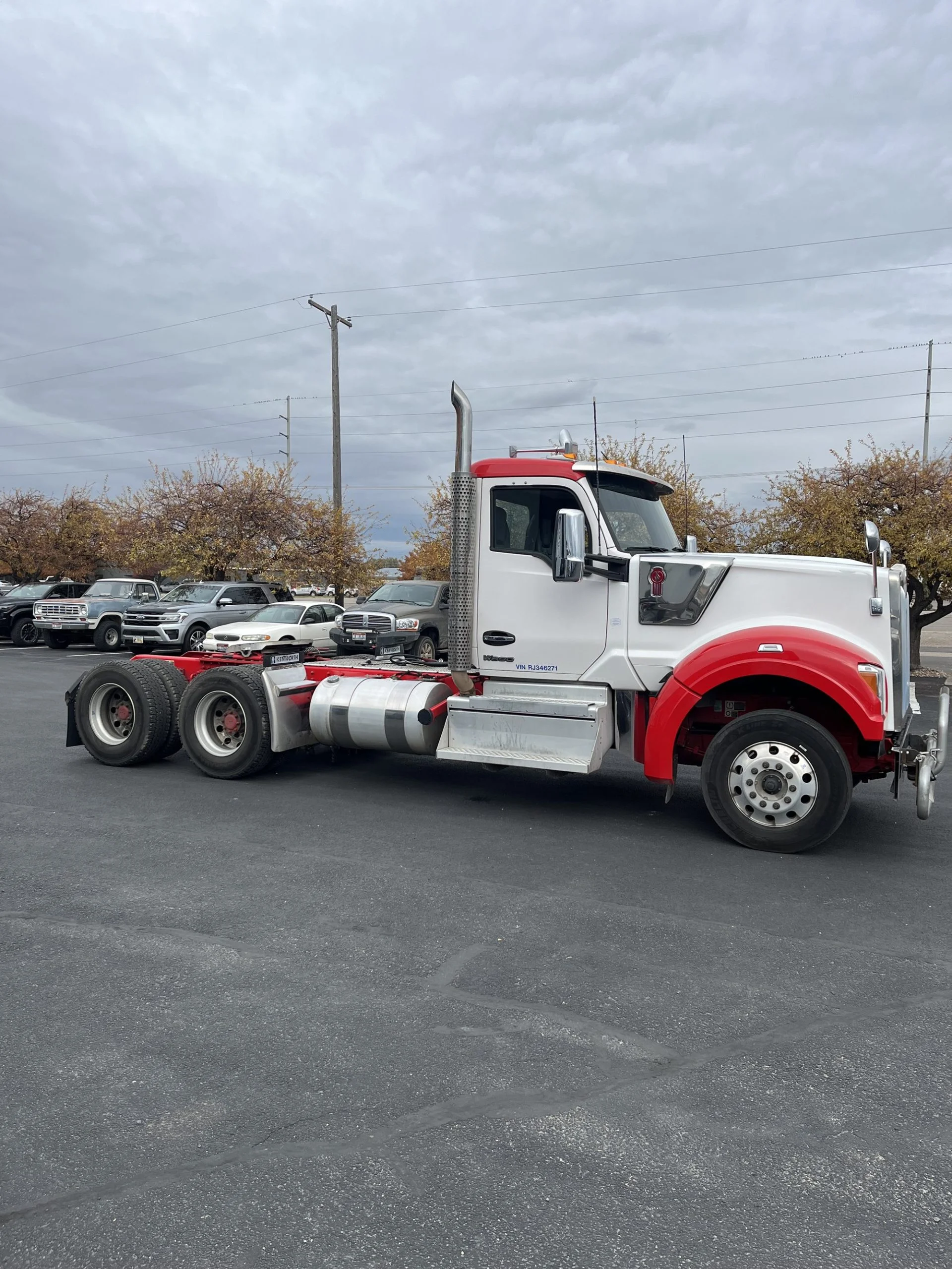 2024 Kenworth W990 - image 3