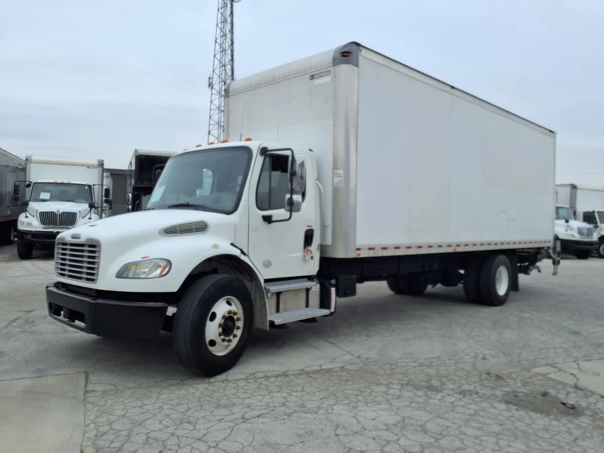 2018 Freightliner M2 106 in Fort Worth, TX