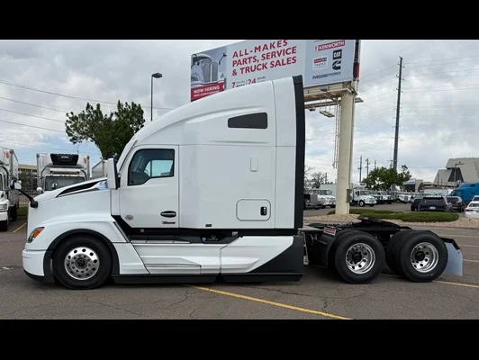 2027 Kenworth T680 in Denver, CO — photo 8
