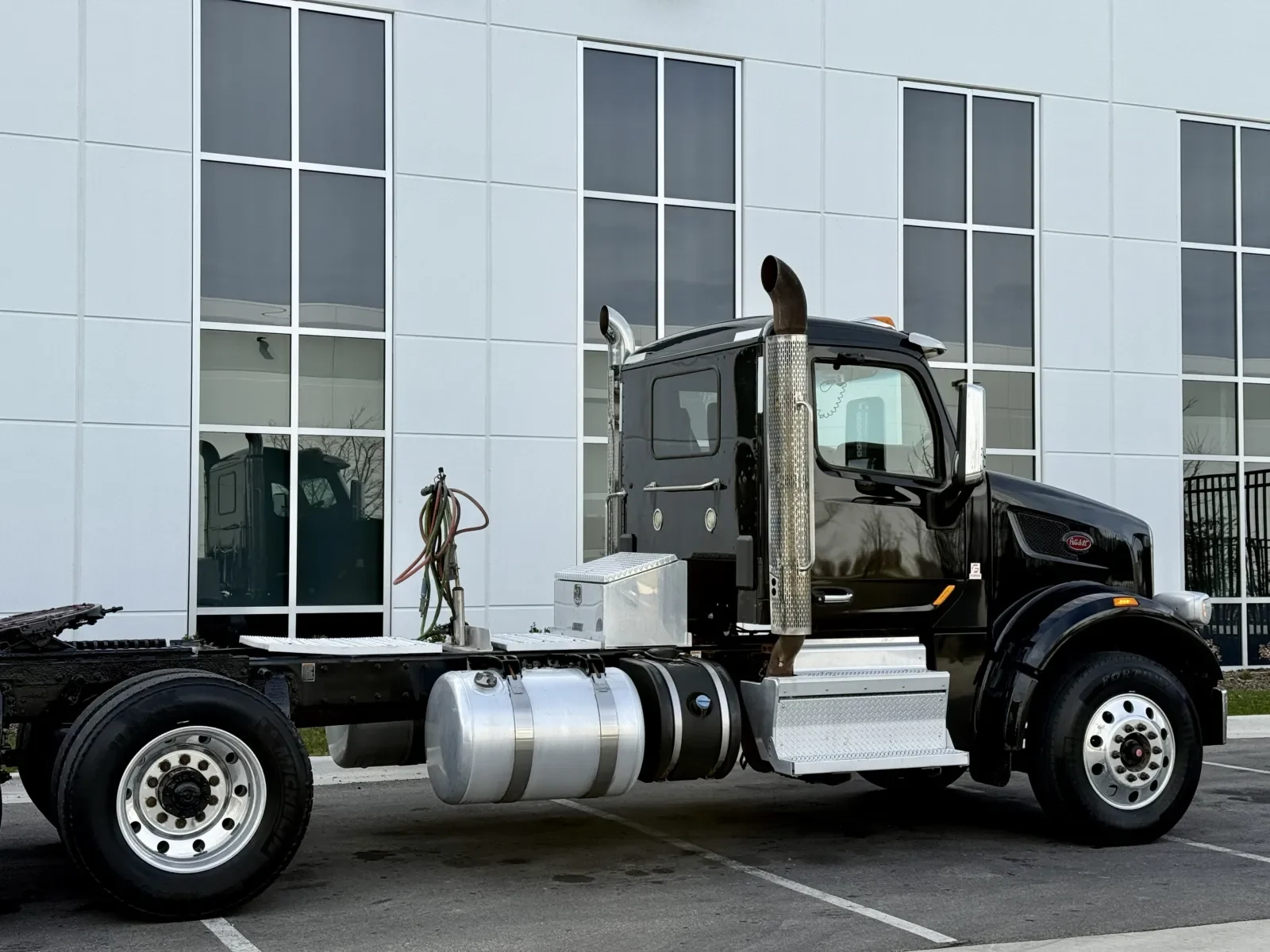 2020 Peterbilt 567 - image 7
