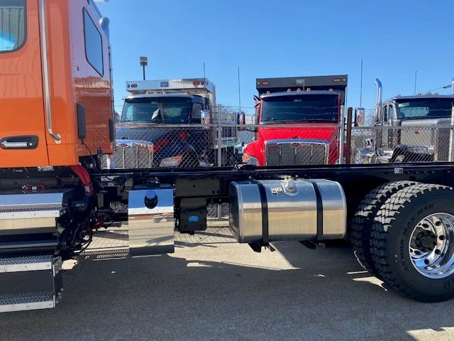 2026 Peterbilt 548 in Eau Claire, PA — photo 12