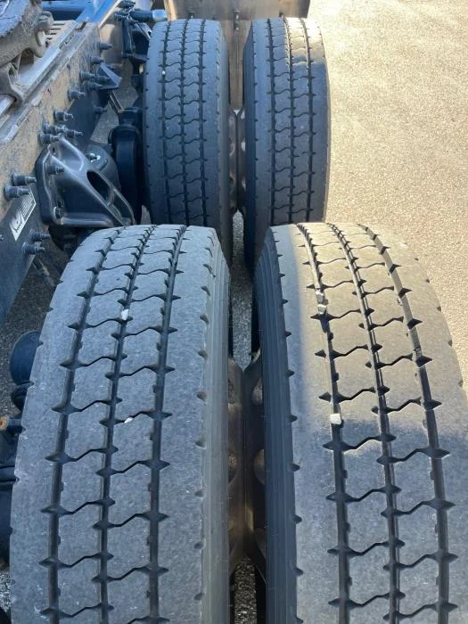 2020 Peterbilt 389 — photo 26