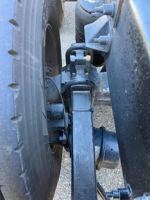 2020 Peterbilt 389 — photo 29