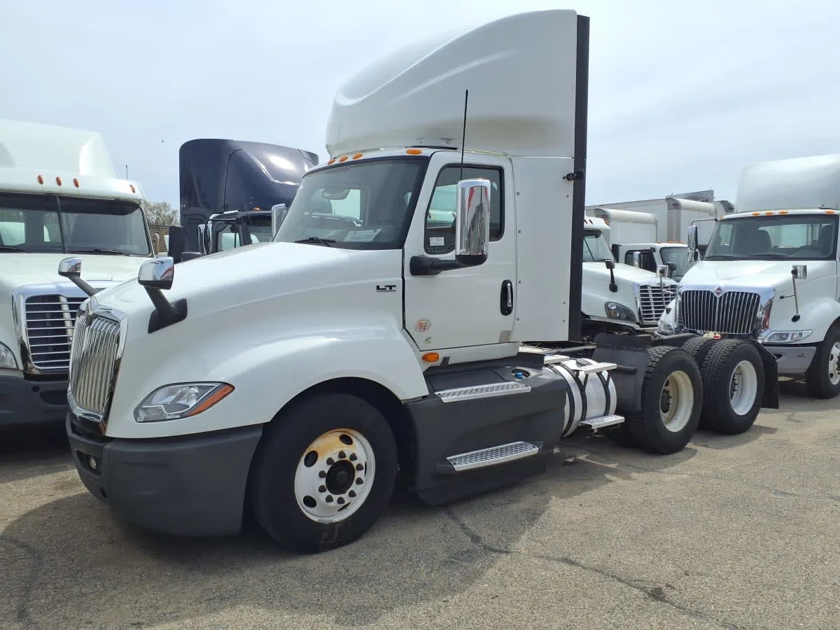 2018 International LT in Warwick, RI