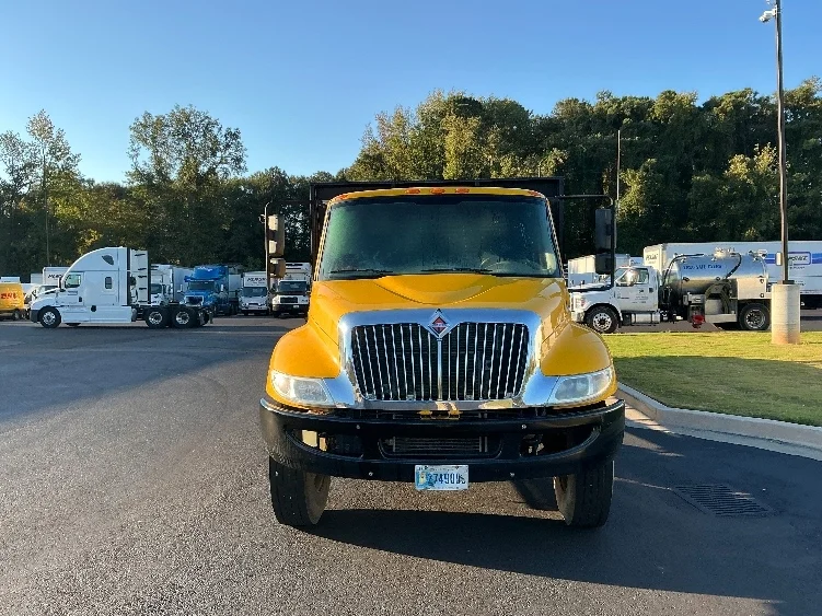 2019 International 4300 - image 2