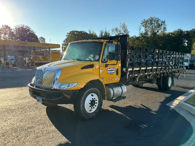 2019 International 4300 - image 3