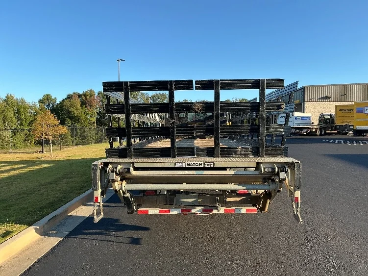 2019 International 4300 - image 8