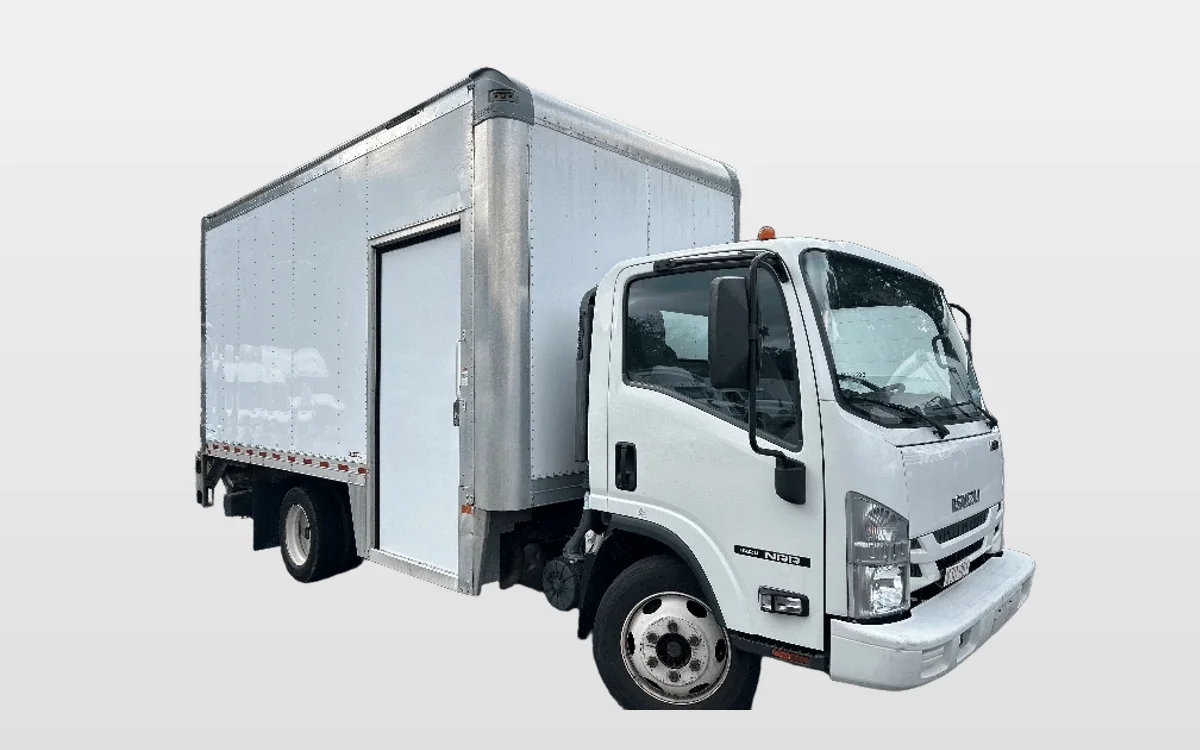 2021 Isuzu NRR - image 1