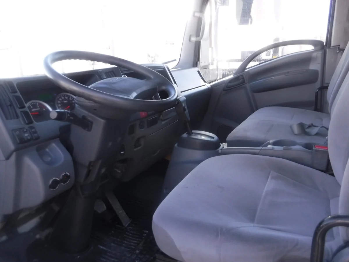 2017 Isuzu NPR - image 9