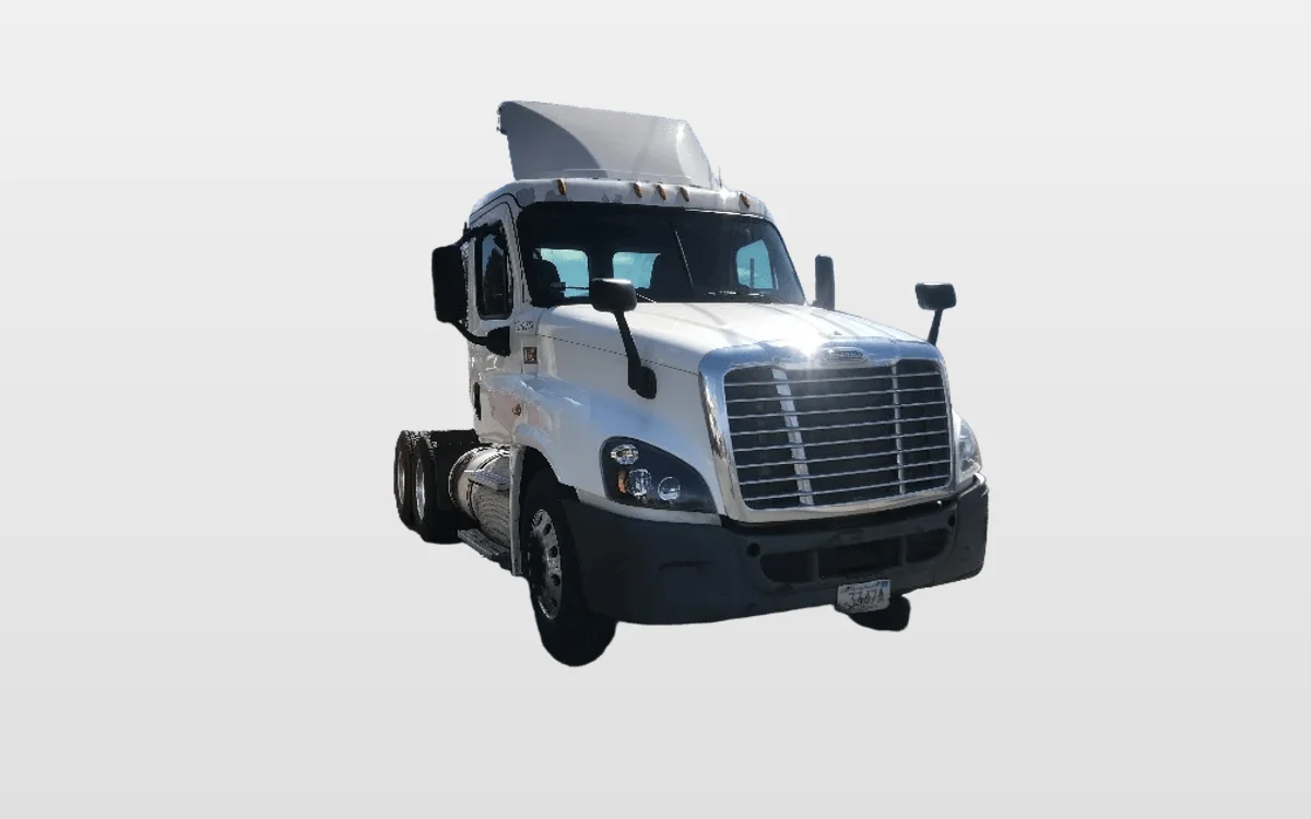 2018 Freightliner - image 1