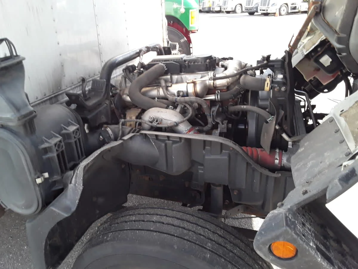 2019 Hino 195 in Salisbury, MA — photo 14