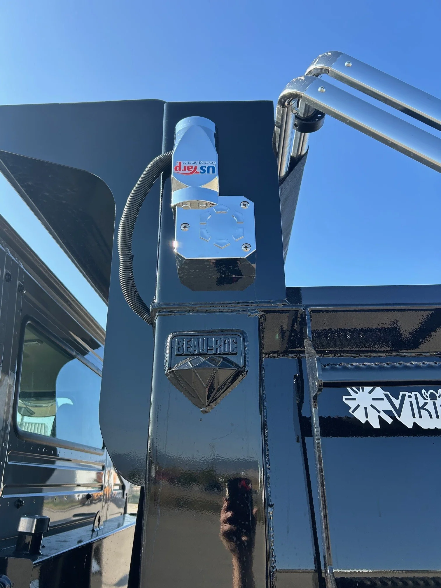 2025 Volvo VHD 300 in Spokane, WA — photo 23