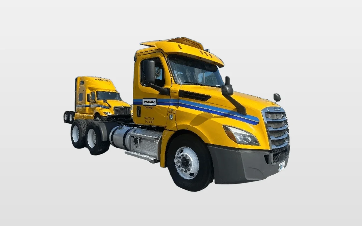 2020 Freightliner - image 1