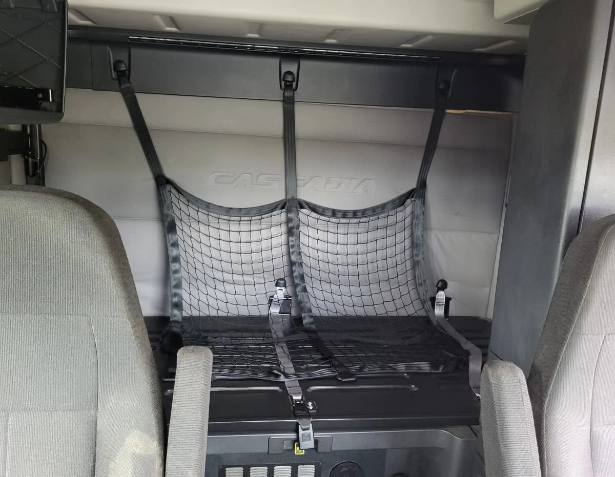 2020 Freightliner Cascadia in Jacksonville, FL — photo 13