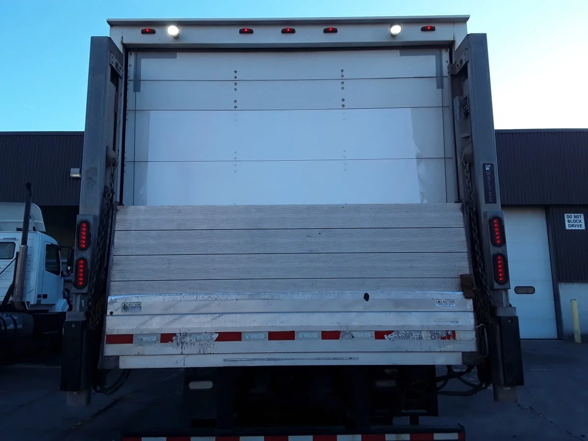 2020 Freightliner M2 106 - image 5