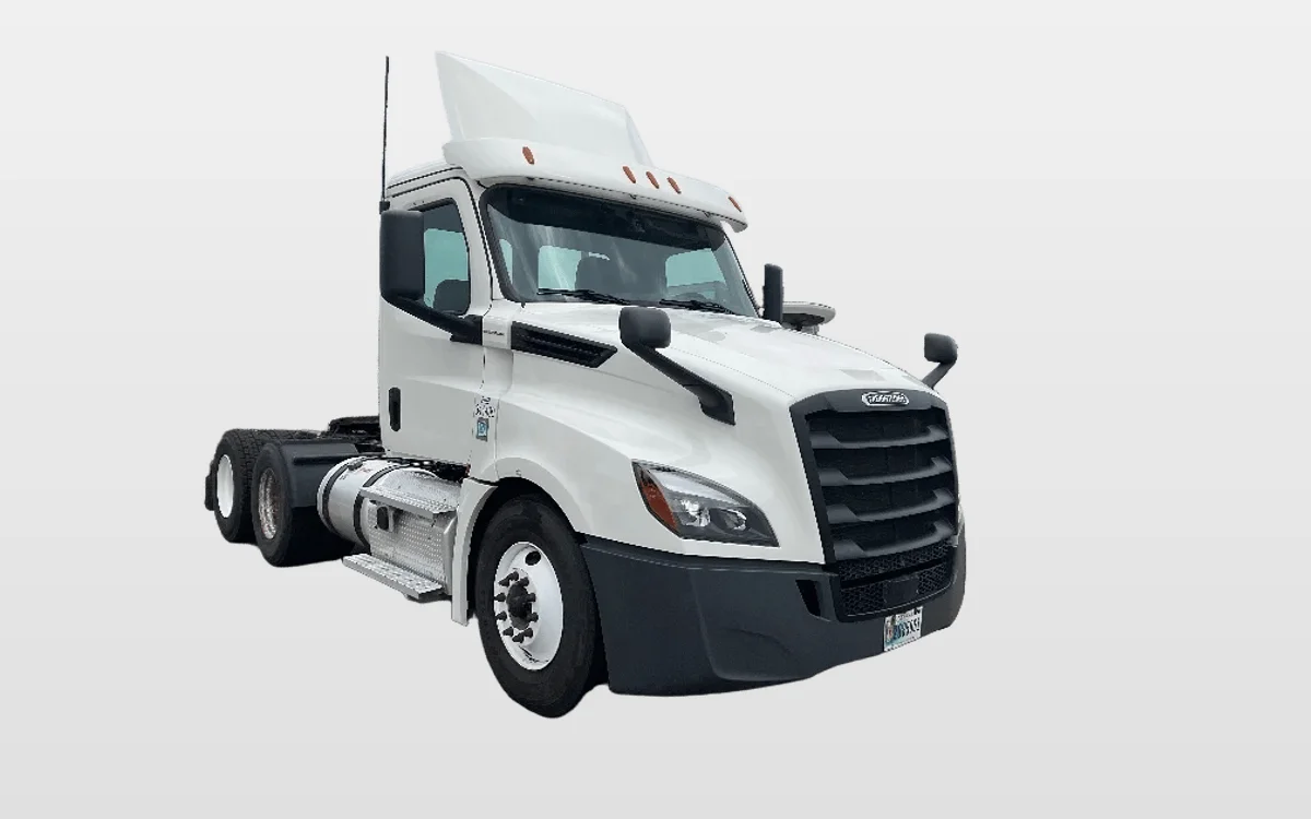 2020 Freightliner - image 1