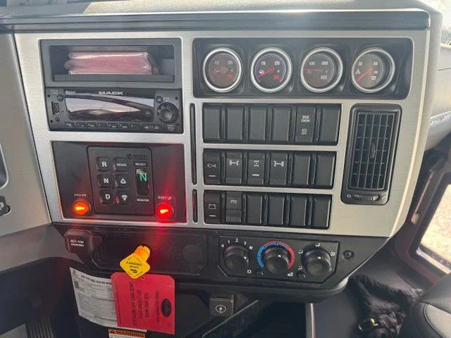 2026 Mack Granite - image 8