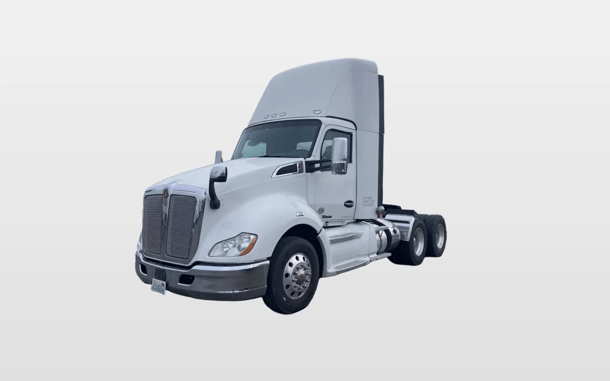 2020 Kenworth T680 - image 1