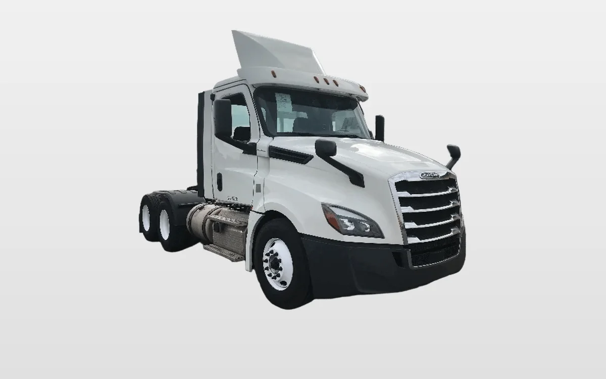 2018 Freightliner - image 1