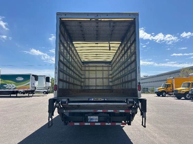 2020 Hino 338 in Brooklyn Park, MN — photo 8
