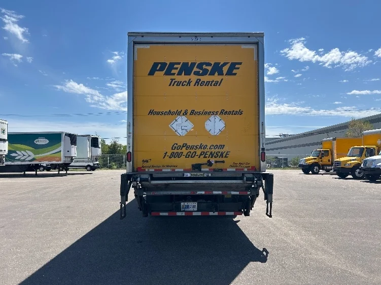 2020 Hino 338 in Brooklyn Park, MN — photo 7