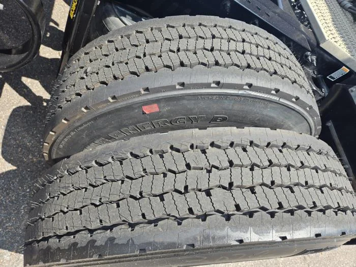 2022 Peterbilt 579 - image 20